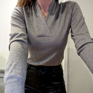 Brooks Brothers grey silk / cashmere sweater